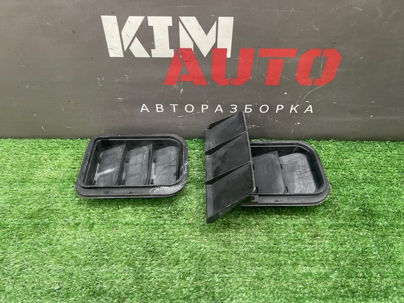Решетка вентиляционная Skoda Fabia 2 2011