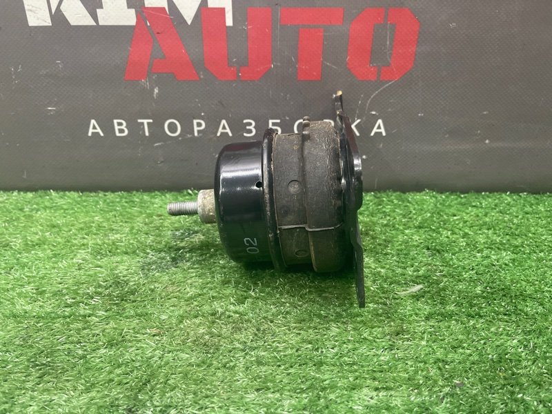 Подушка/опора двигателя Skoda Fabia 2 2011