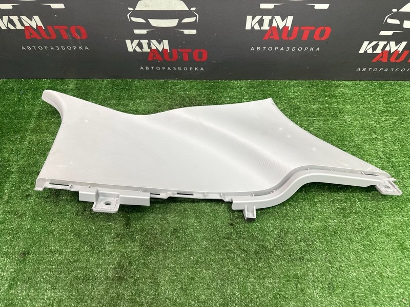 Накладка стойки кузова Kia Rio X 2021