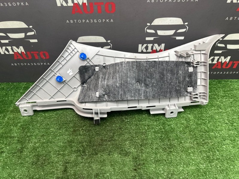 Накладка стойки кузова Kia Rio X 2021