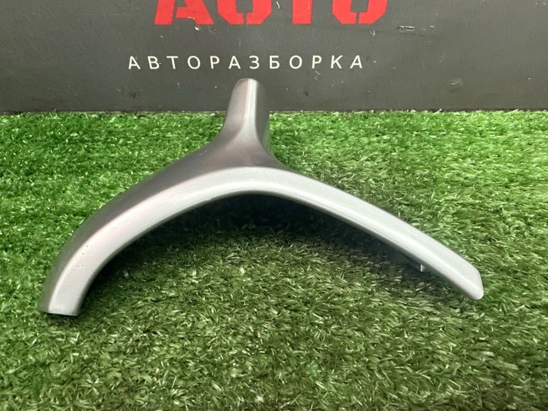 Накладка декоративная на торпедо Kia Rio X 2021
