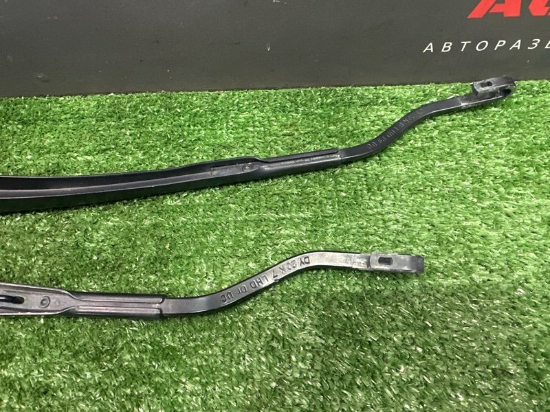 Поводки дворников Kia Rio X 2021