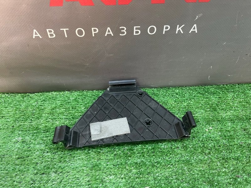 Кронштейн блока управления двигателем Skoda Fabia 2 2011