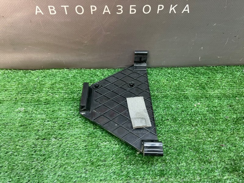 Кронштейн блока управления двигателем Skoda Fabia 2 2011