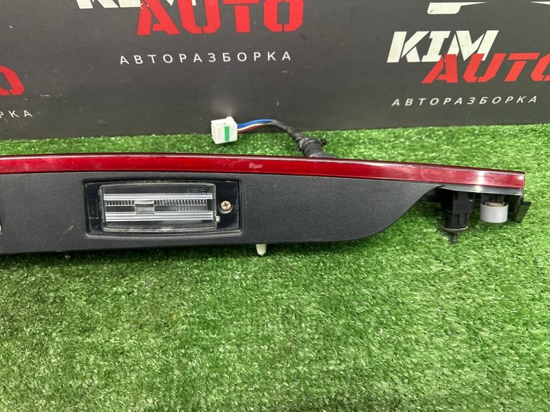 Молдинг крышки багажника Kia Rio X 2021
