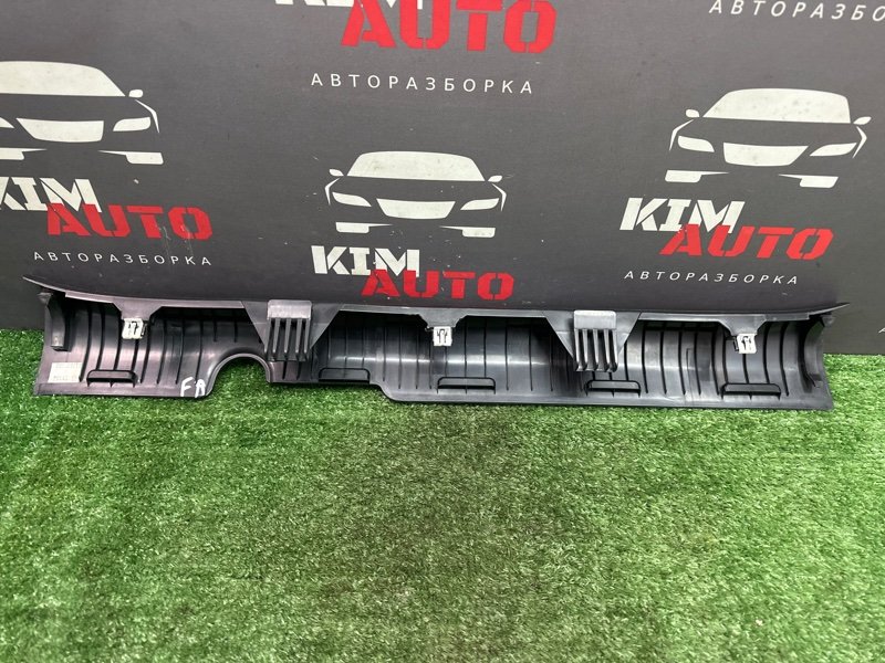 Накладка порога внутренняя Kia Rio X 2021