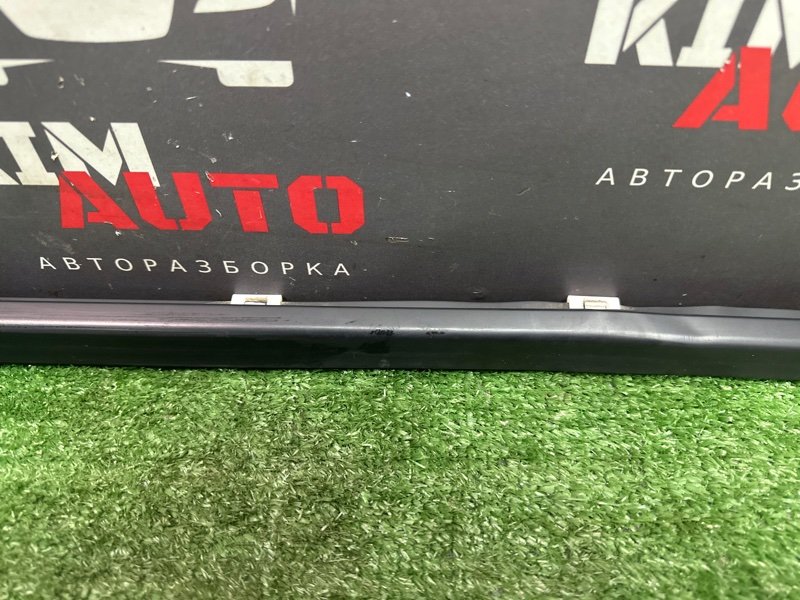 Уплотнитель стекла наружный (Бархотка) Kia Rio X 2021