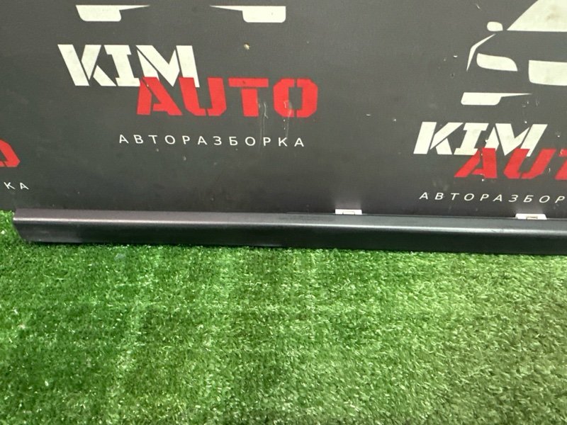 Уплотнитель стекла наружный (Бархотка) Kia Rio X 2021