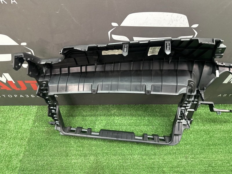 Накладка под торпедо Kia Rio X 2021