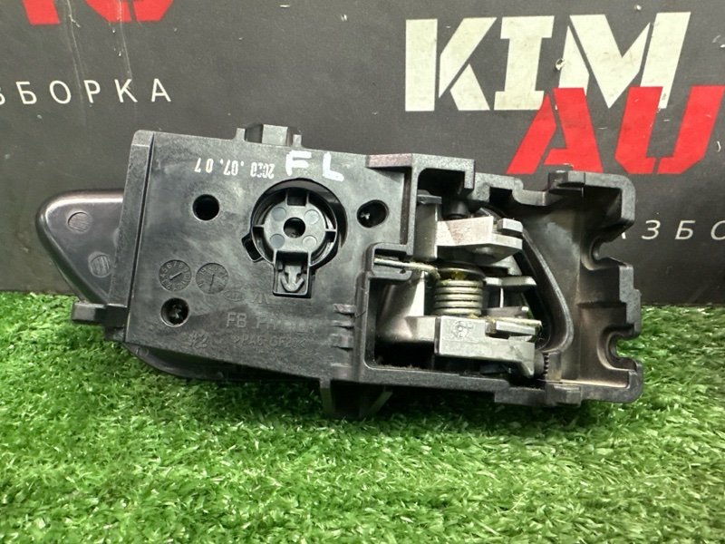 Ручка двери внутренняя Kia Rio X 2021