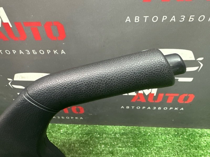 Рычаг стояночного тормоза (ручник) Kia Rio X 2021