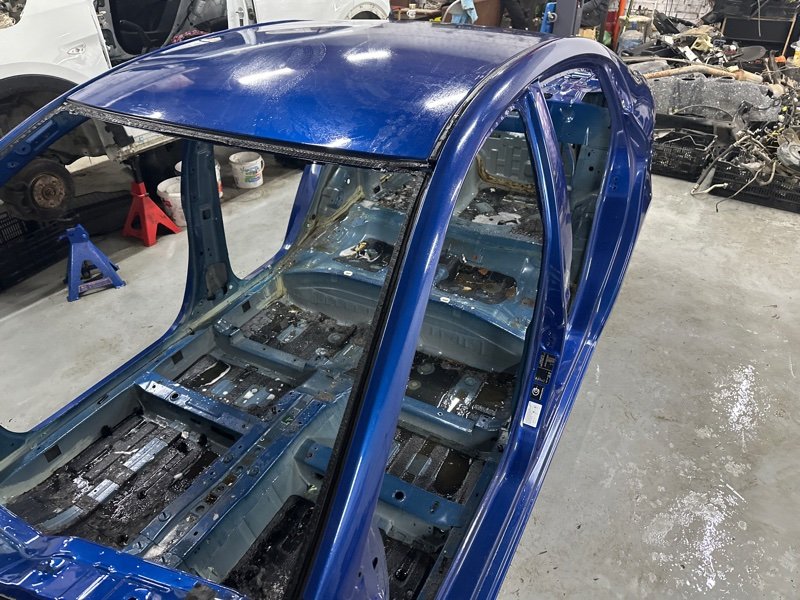 Крыша со стойками Kia Rio 3 2014 QB