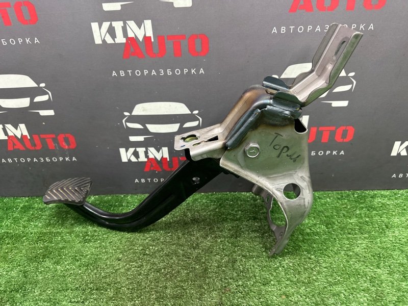 Педаль тормоза Kia Rio X 2021