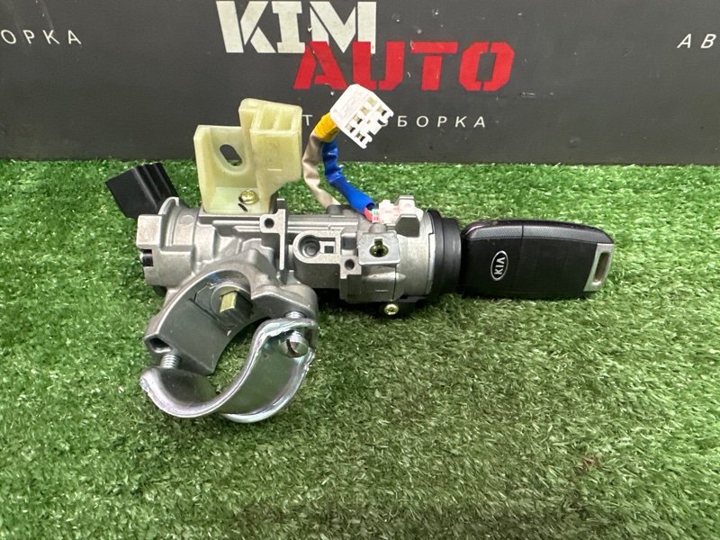 Замок зажигания, личинка двери и ключ Kia Rio X 2021