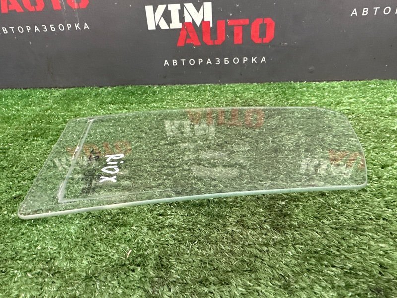 Стекло двери глухое Kia Rio X 2021