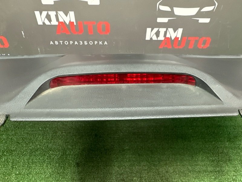 Задняя полка с дополнительным стоп сигналом Kia Rio 3 2014 QB