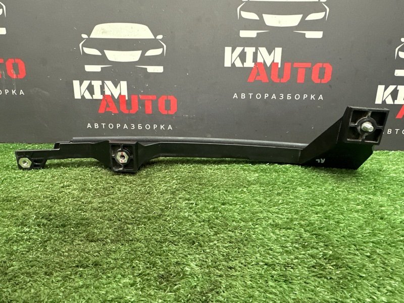 Направляющая стекла двери Kia Rio 3 2014 QB