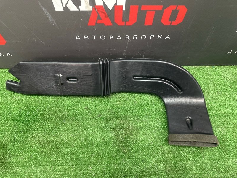 Воздуховод пола Kia Rio 3 2014 QB
