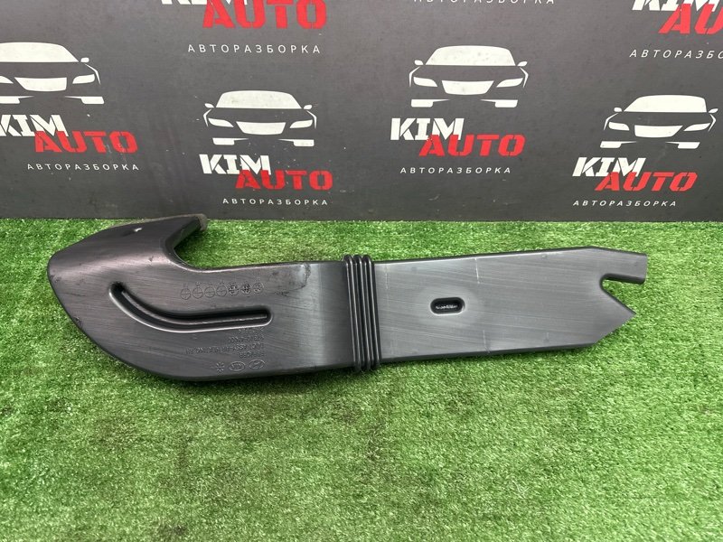 Воздуховод пола Kia Rio 3 2014 QB