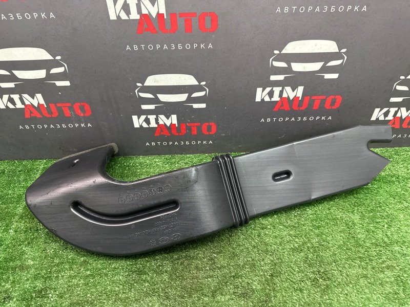 Воздуховод пола Kia Rio 3 2014 QB