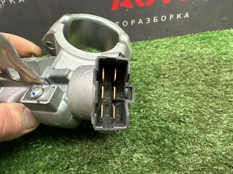 Замок зажигания, личинка двери и ключ Kia Rio 3 2014 QB