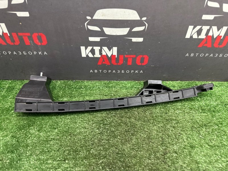 Направляющая стекла двери Kia Rio 3 2014 QB