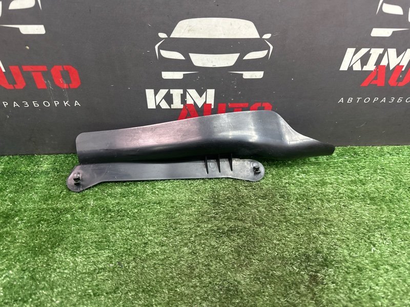 Накладка замка двери Kia Rio 3 2014 QB