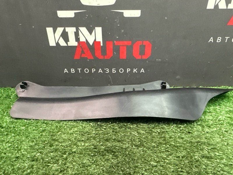 Накладка замка двери Kia Rio 3 2014 QB