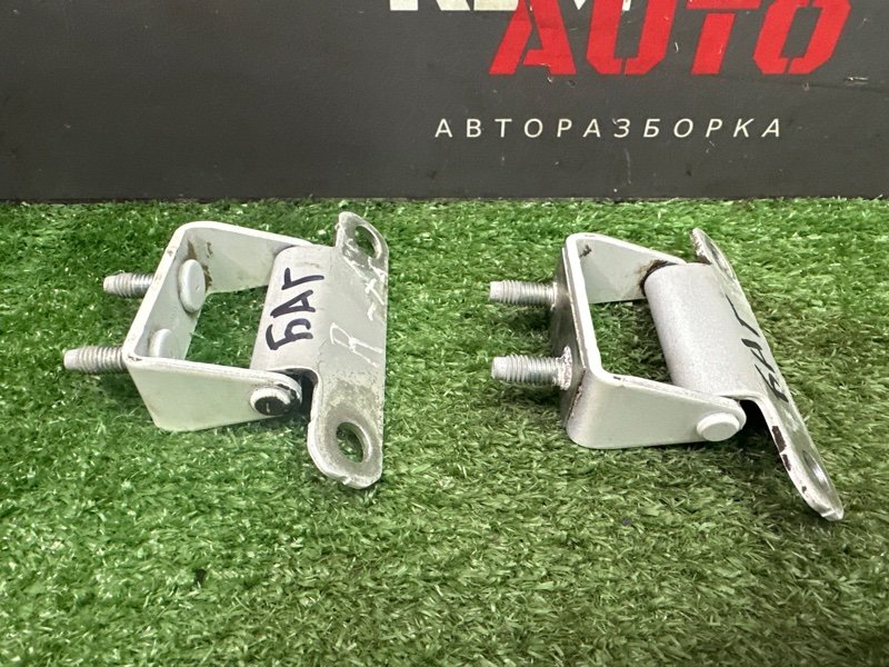 Петли крышки багажника Hyundai Creta GS 2017