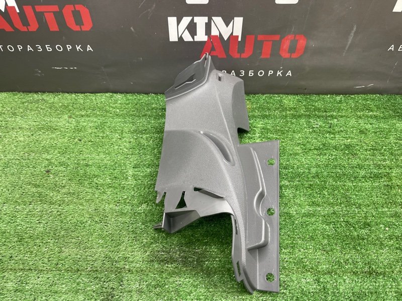 Накладка стойки кузова Ford Focus 2 2009 CB