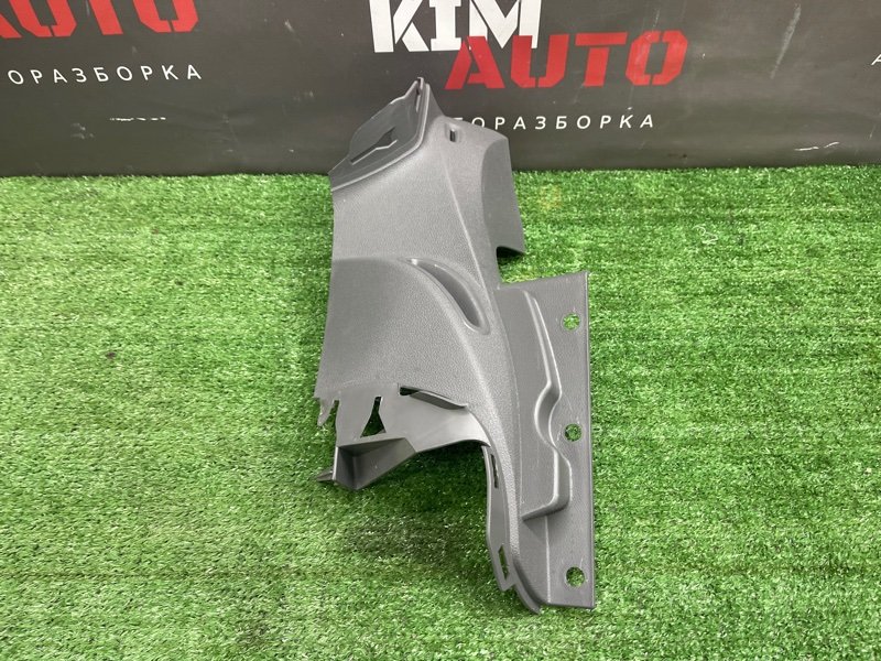Накладка стойки кузова Ford Focus 2 2009 CB