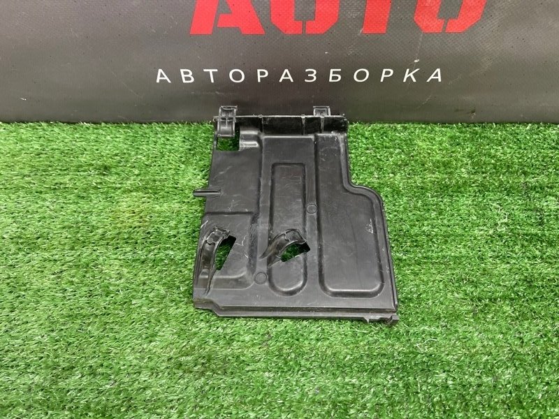 Кронштейн АКБ Ford Focus 2 2009 CB