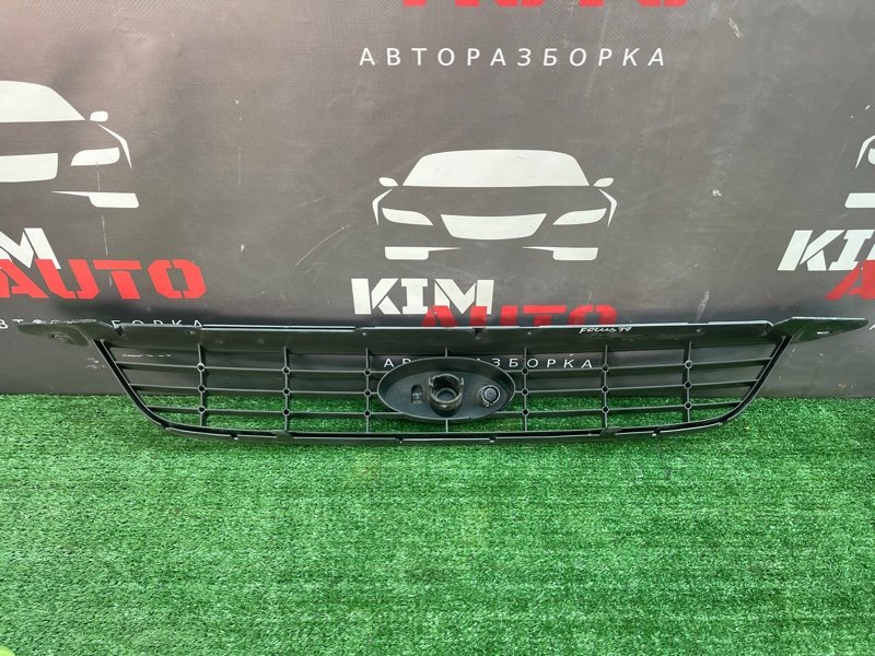 Решетка радиатора Ford Focus 2 2009 CB