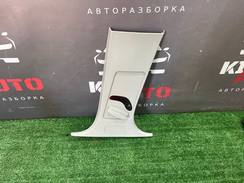 Накладка центральной стойки верхняя Ford Focus 2 2009 CB