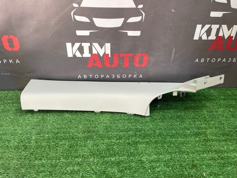 Накладка стойки кузова Ford Focus 2 2009 CB