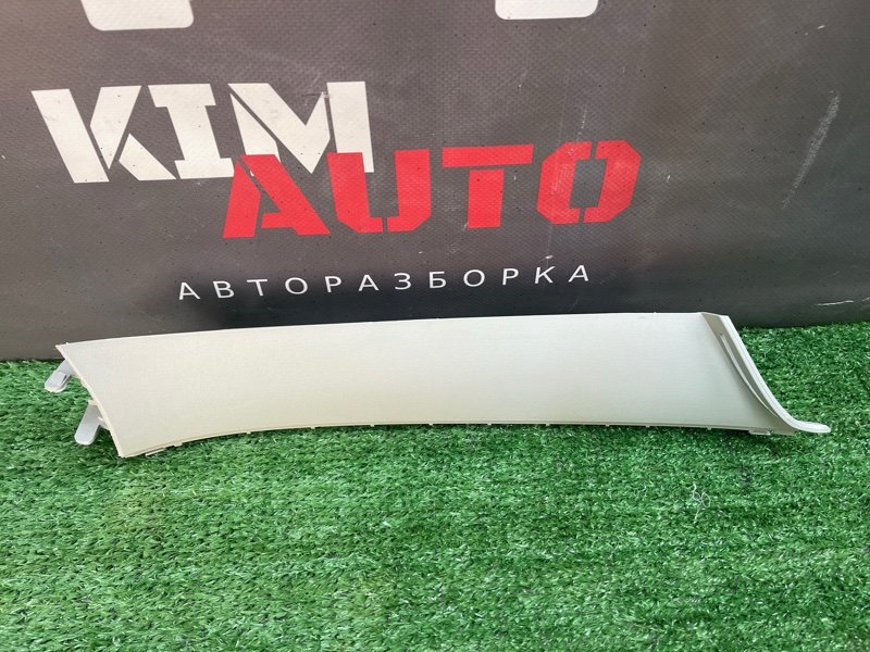 Накладка стойки кузова Ford Focus 2 2009 CB