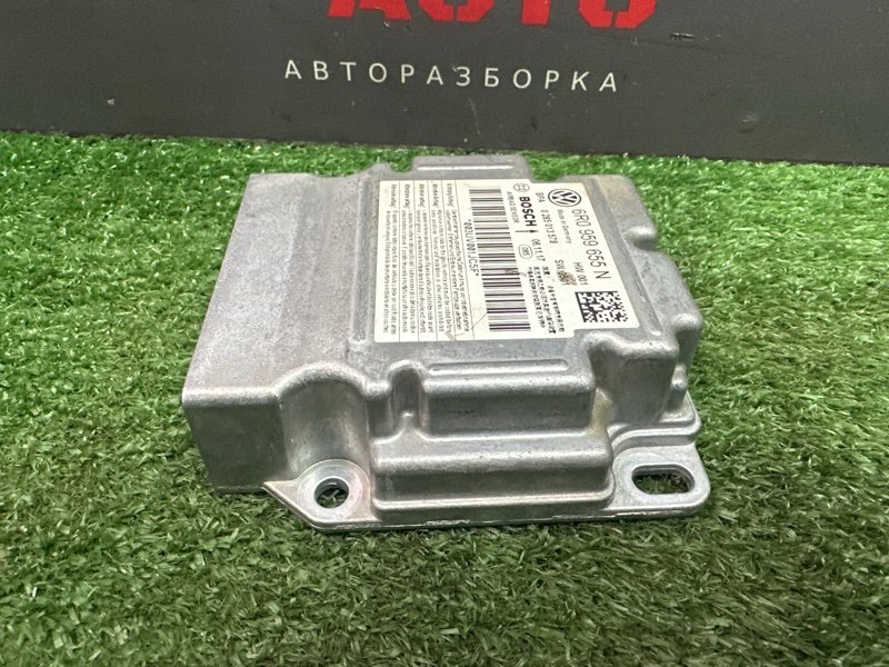 Блок управления AirBag Volkswagen Polo 2017