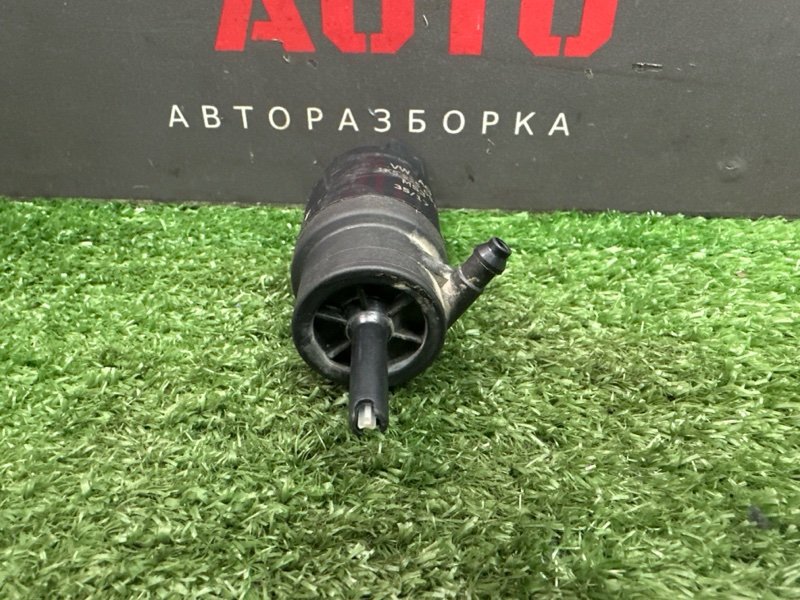 Насос омывателя Volkswagen Polo 2017