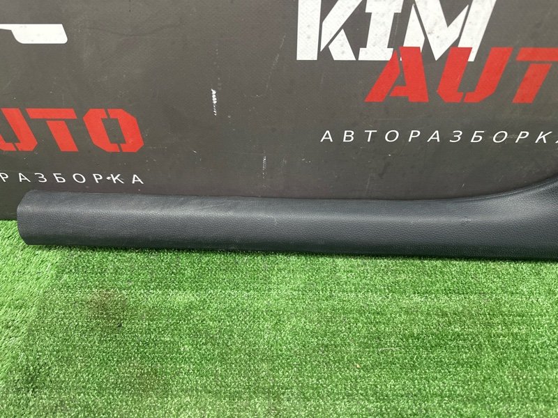 Накладка порога Volkswagen Polo 2017