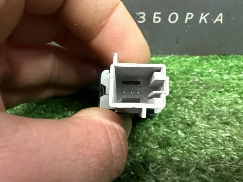 Кнопки подогрева сидений Volkswagen Polo 2012