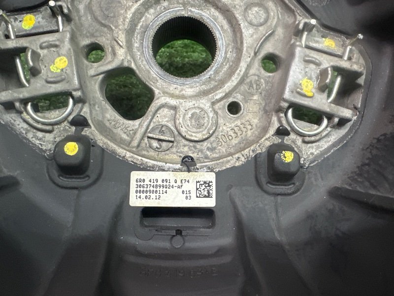 Рулевое колесо Volkswagen Polo 2012