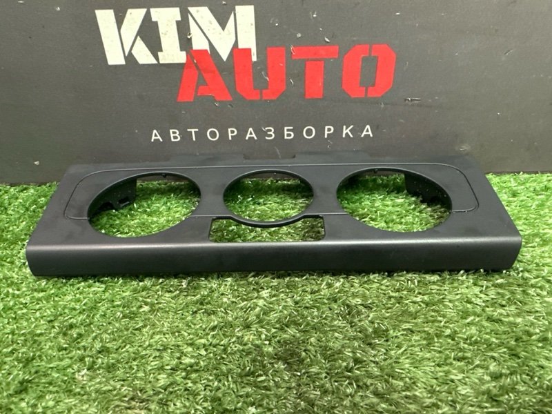 Рамка панели управления отопителем Volkswagen Polo 2012