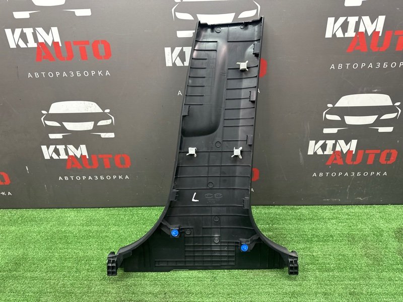 Накладка центральной стойки нижняя Kia Rio 4 2019 FB