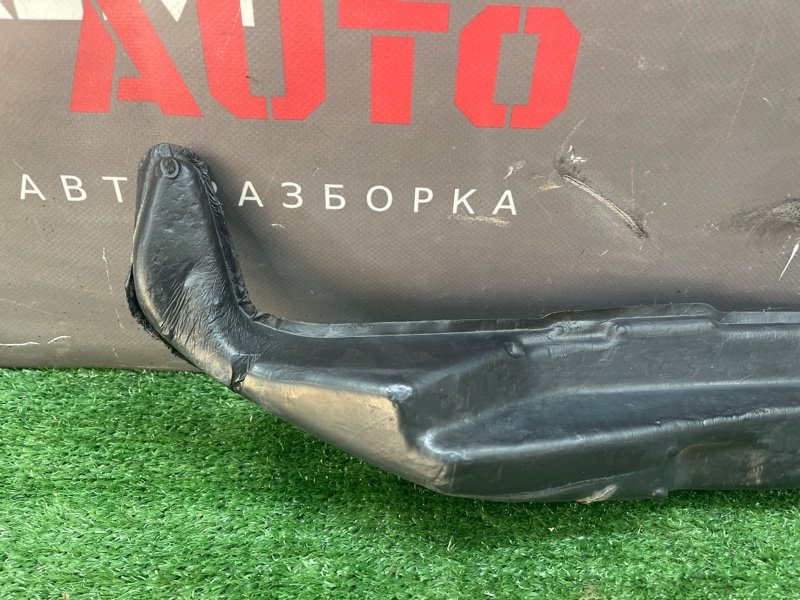 Пыльник крыла Ford Focus 2 2009 CB