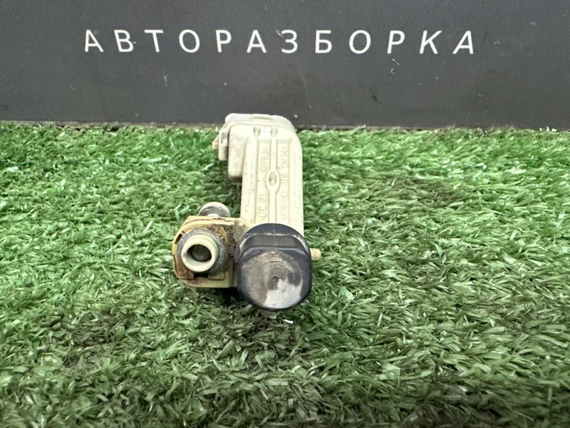 Датчик коленвала Volkswagen Polo 2012