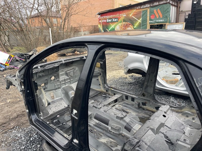 Порог со стойкой Ford Focus 2 2009 CB