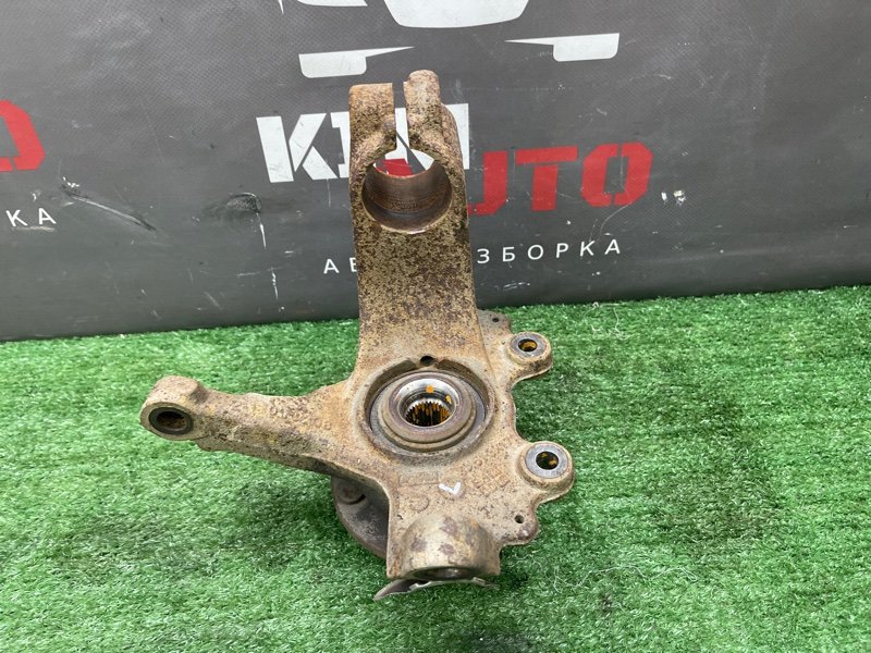 Кулак поворотный Ford Focus 2 2009 CB