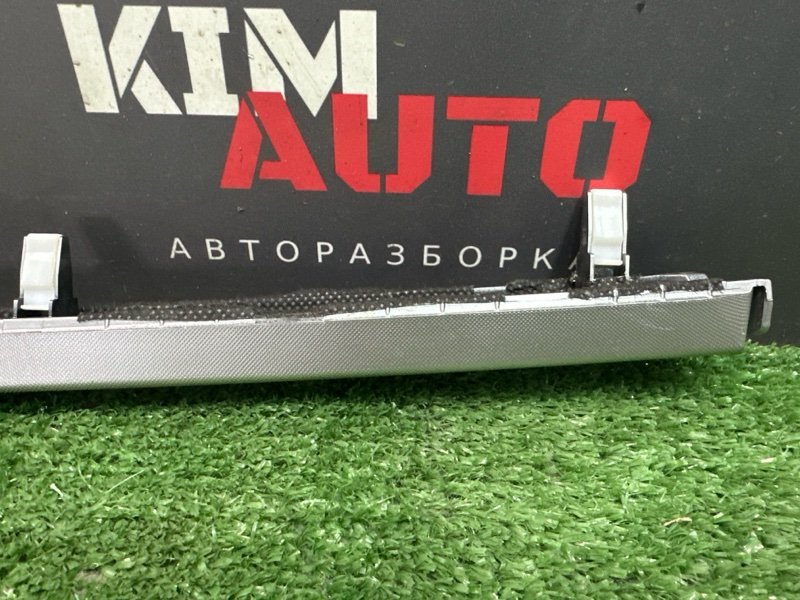 Накладка декоративная на торпедо Kia Rio 4 2019 FB