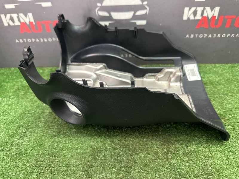 Кожух рулевой колонки Kia Rio 4 2019 FB