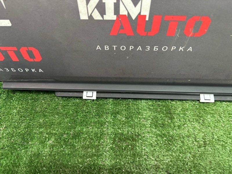Уплотнитель стекла наружный (Бархотка) Kia Rio 4 2019 FB